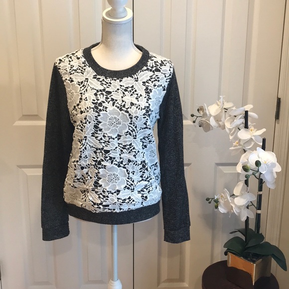 Tops - Lace Front sweat shirt!